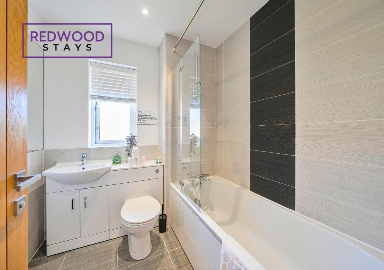 Modern Serviced Apartments For Contractors & Families With Free Parking, Wifi & Netflix By Redwood Stays Basingstoke Zewnętrze zdjęcie
